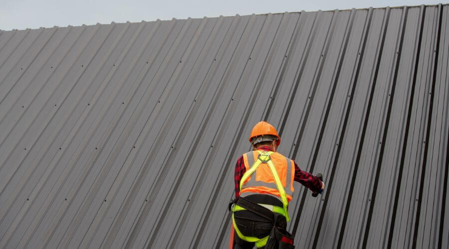 Expert new roof installation services in Hartford, WI